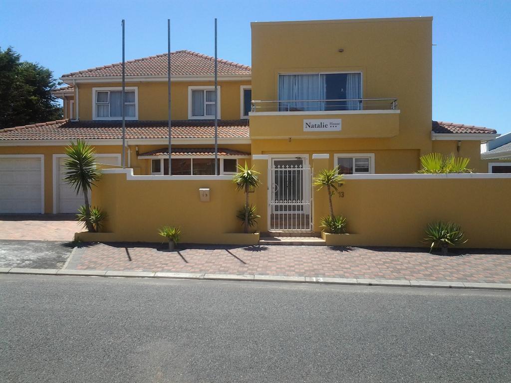 בלוברגסטראנד Natalie Guesthouse מראה חיצוני תמונה