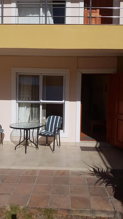 בלוברגסטראנד Natalie Guesthouse מראה חיצוני תמונה