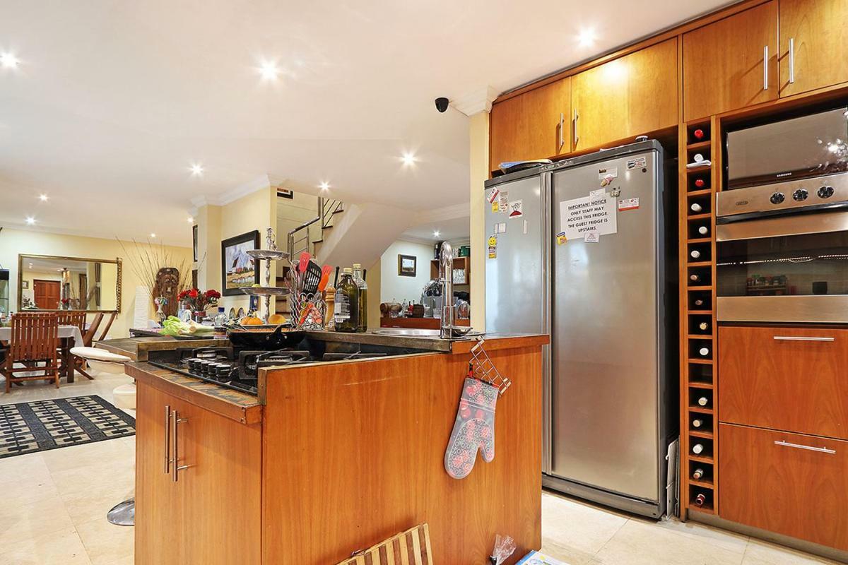 בלוברגסטראנד Natalie Guesthouse מראה חיצוני תמונה