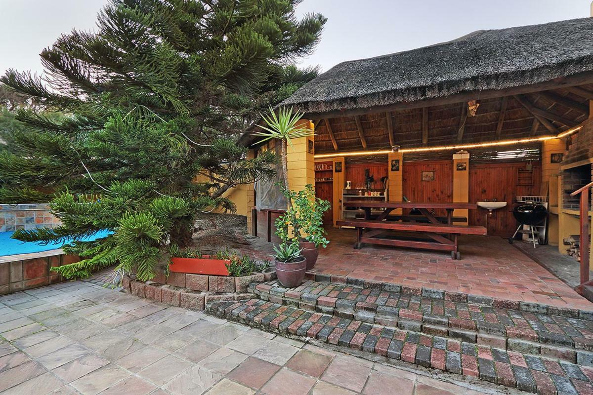 בלוברגסטראנד Natalie Guesthouse מראה חיצוני תמונה